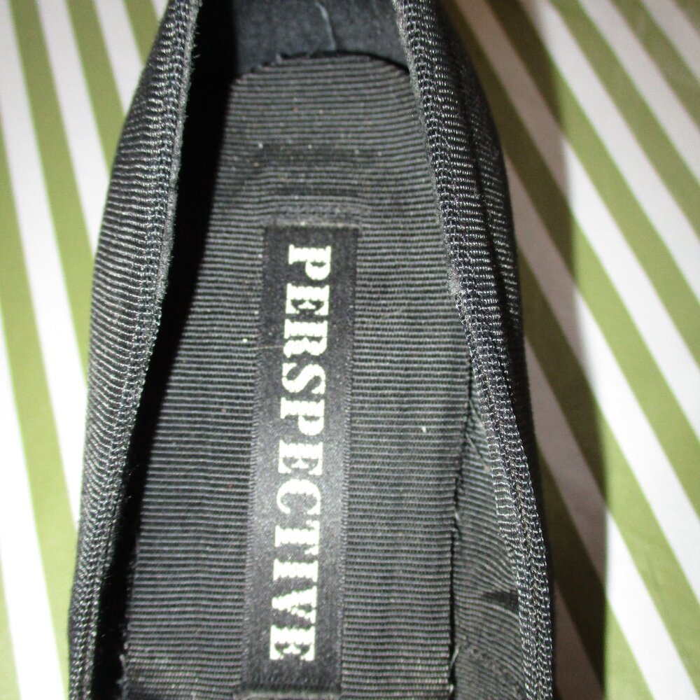 Perspective Pumps - Picture 11 of 13